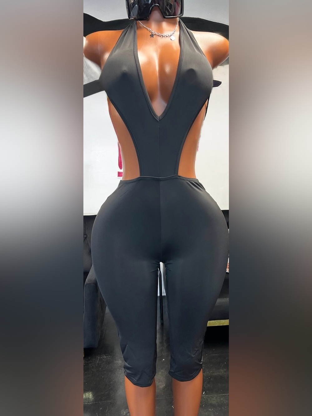 Women’s Black High-Waist Capri Jumpsuit